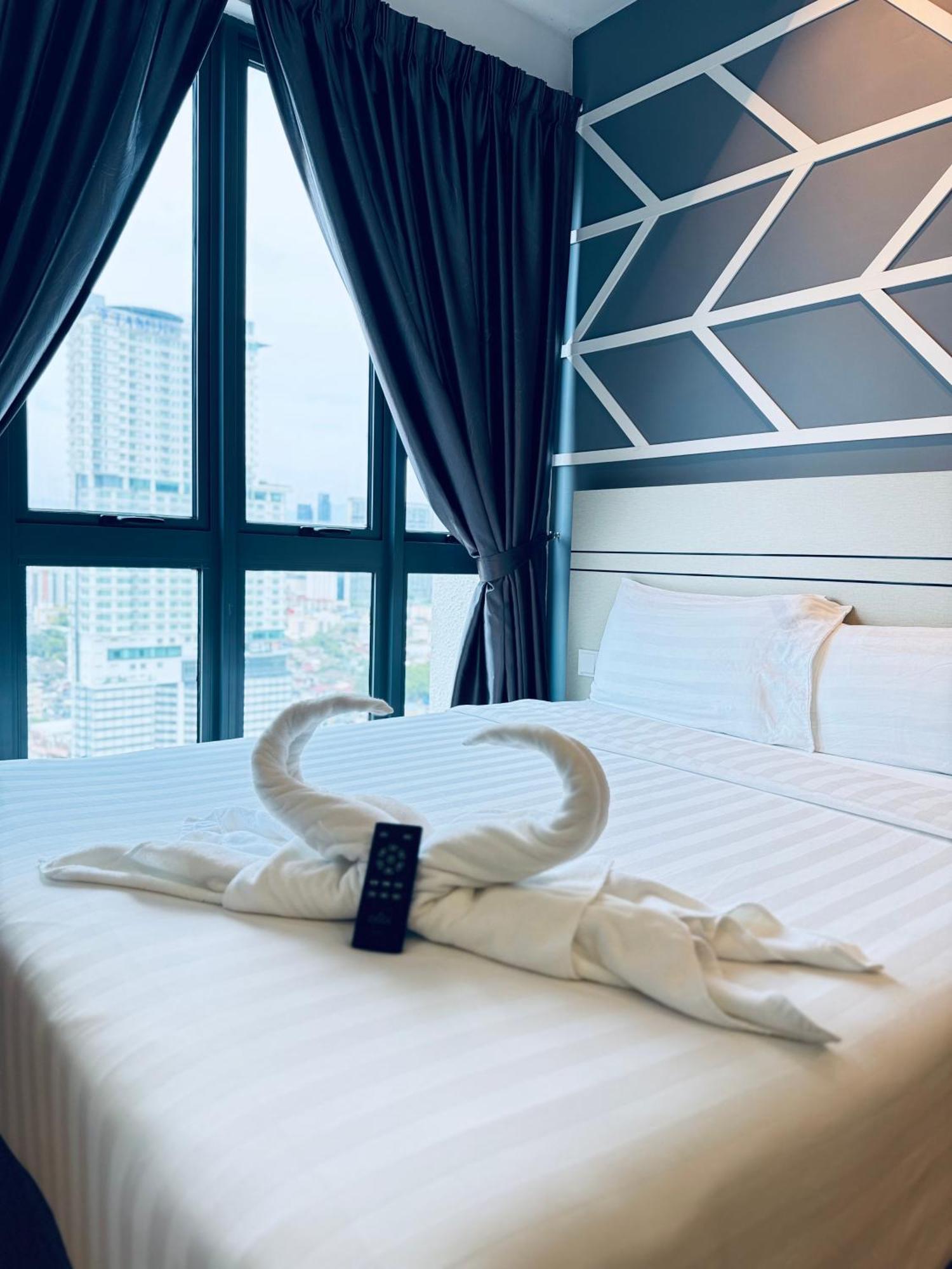 Xing Lun Klcc The Colony Infinitum Apartment